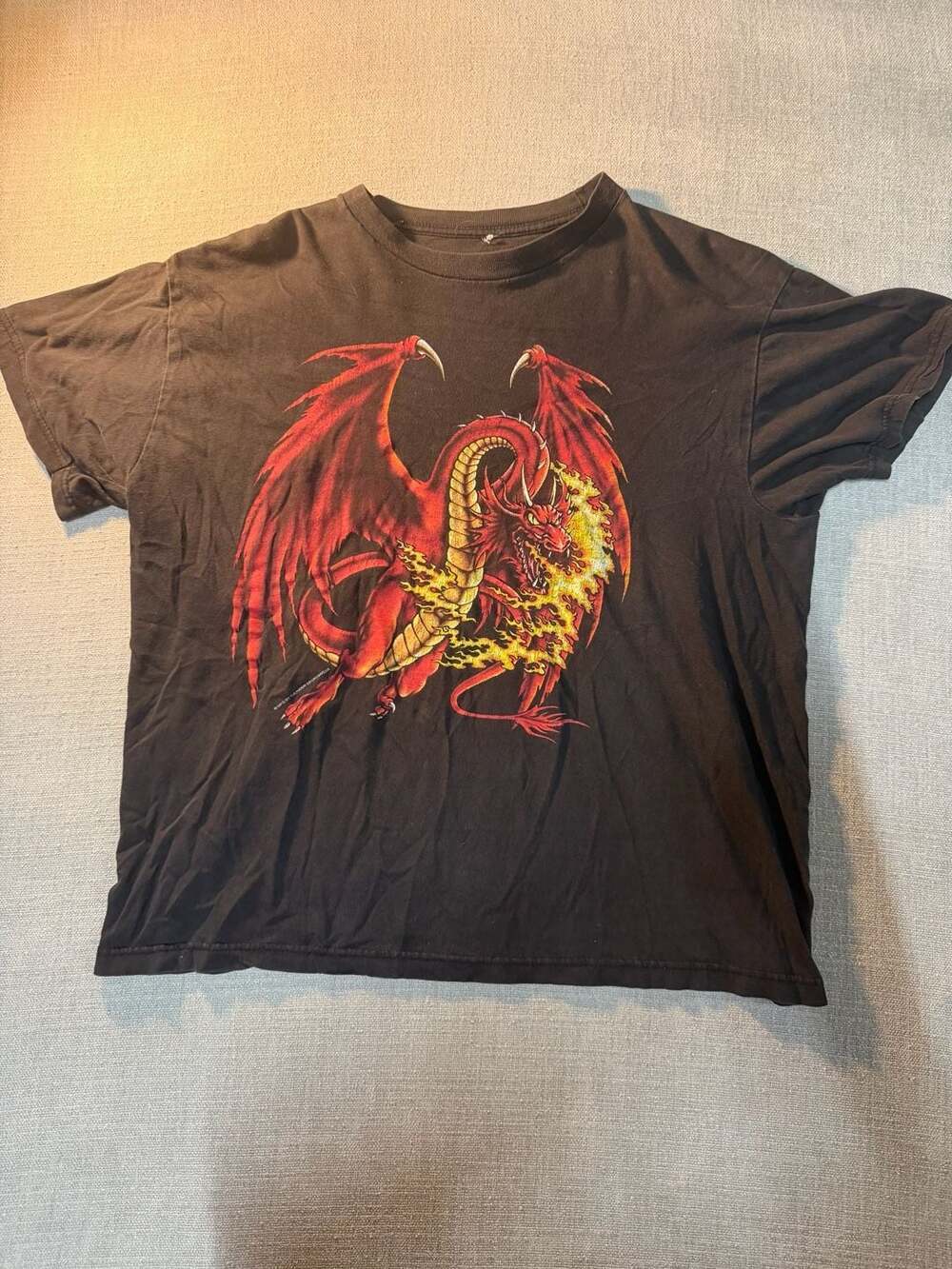 Vintage Thunder Sportswear Fire Breathing Red Dragon Graphic T-Shirt